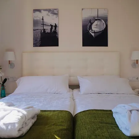Marton Turismo De Interior (adults Only) 3*
